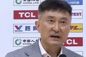 杜锋：今天的团结和永不放弃的精神是球队三十多年沉淀下来的